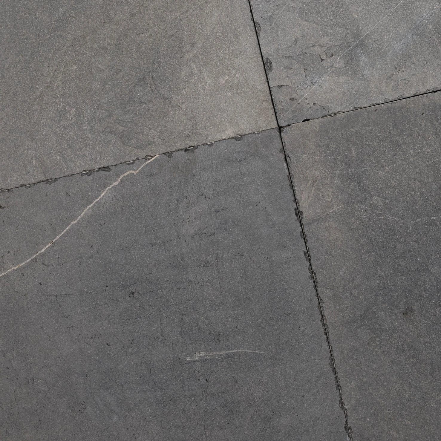 Vietnam Blauw Honed Anticato