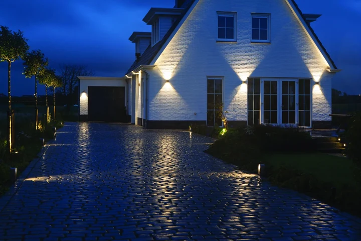 In-Lite Ace Up-Down Wall 100-230V - Dark Grey