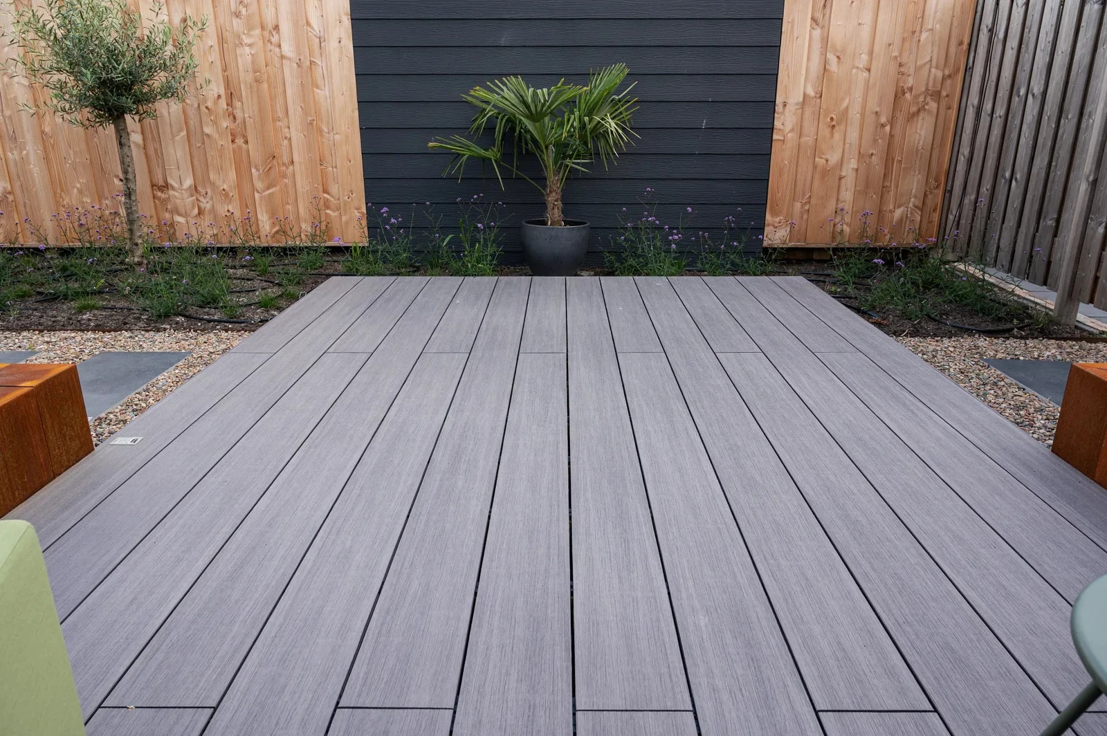 WPC Terrasplank Massief Vintage 2,3x21x400cm Lunar Grey/Ceda 21x2.3x400cm Geel,                                                             Grijs