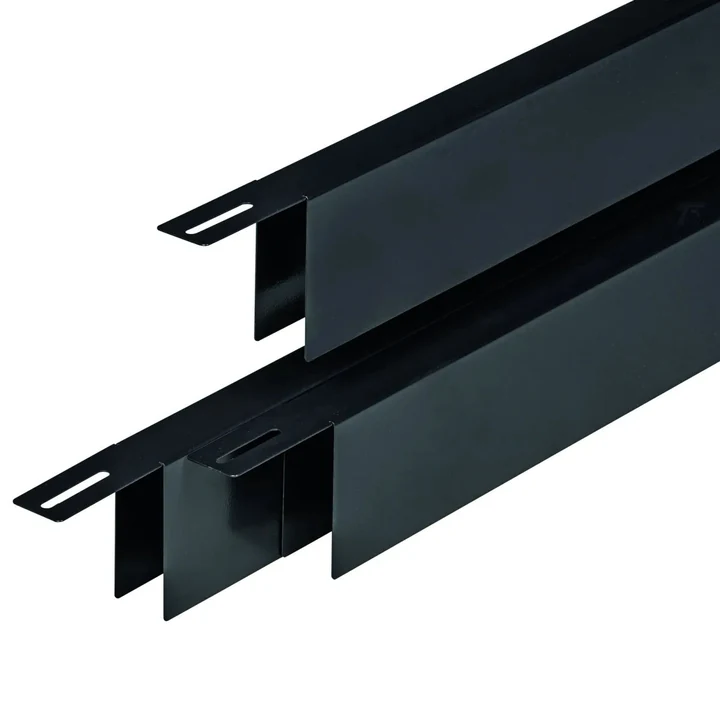 Krimp/Uitzet maskeer U-profiel zwart gecoat 31,5mm Reest 8.4x3.15x179.5cm