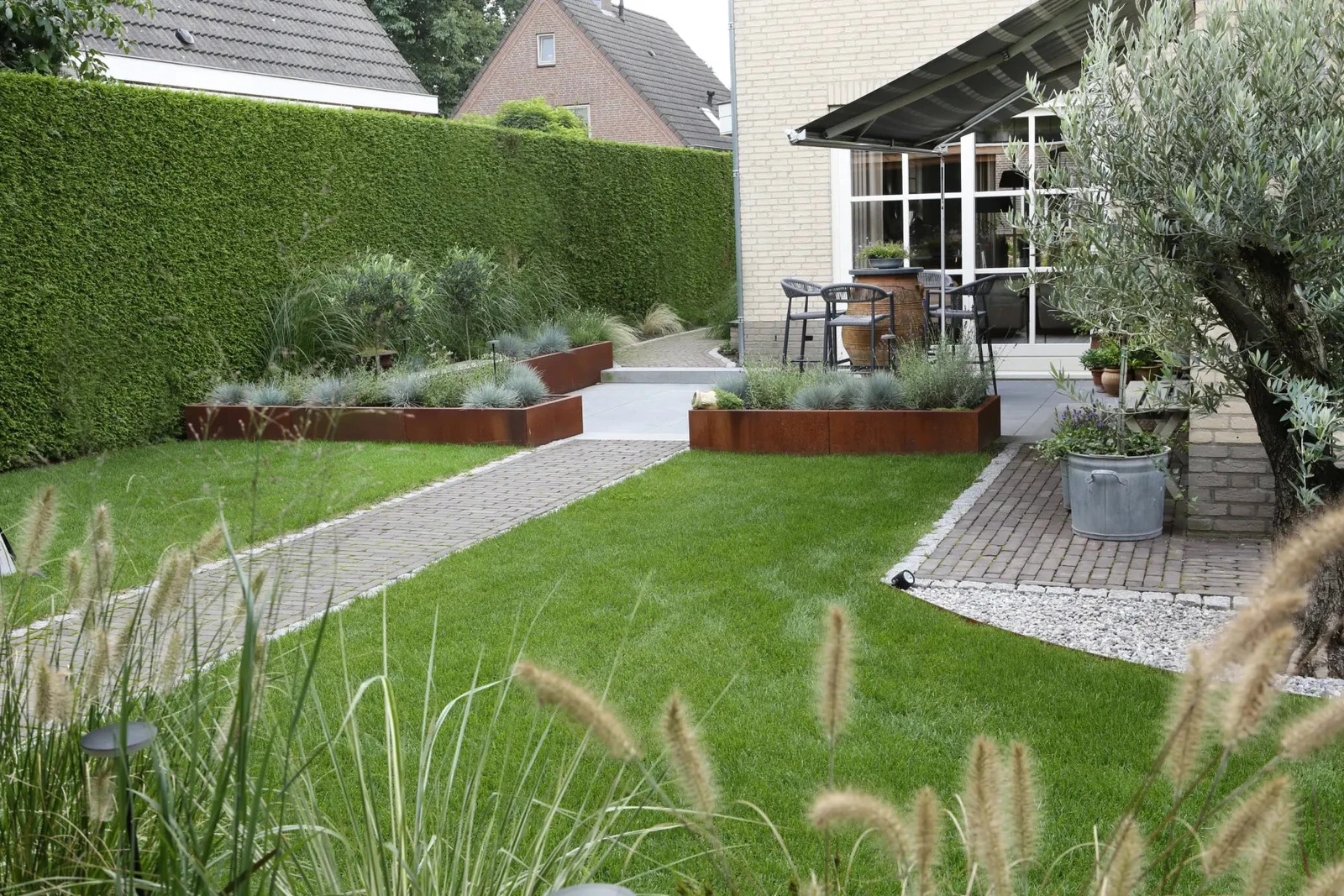 Bloembak Module+ Parallel paneel (E) 60x42 L 0,1x42x60cm Bruin