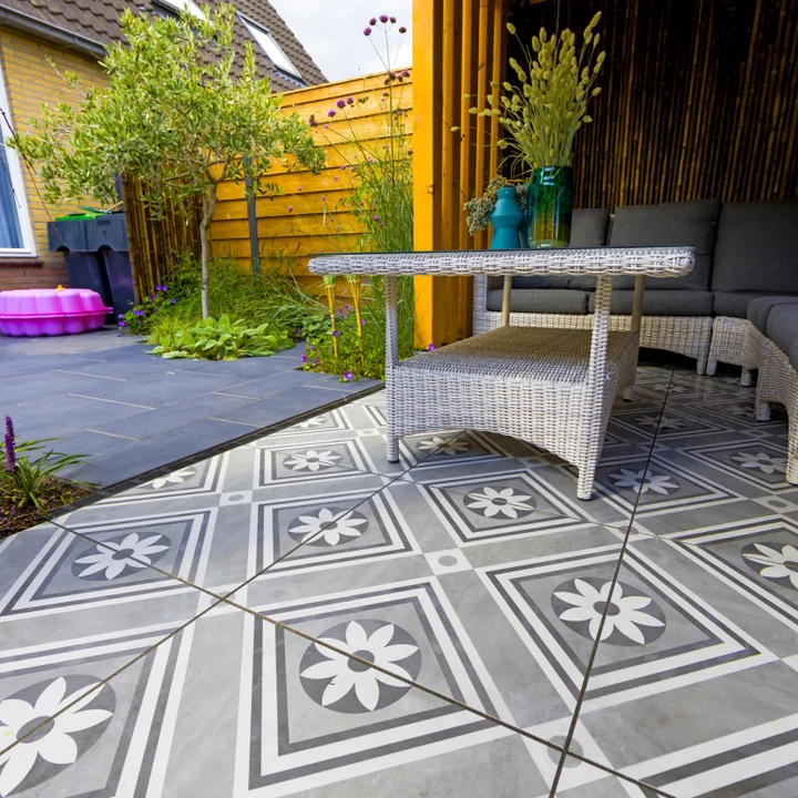 GeoCeramica® Concreet 60x60x4cm Flower decorate