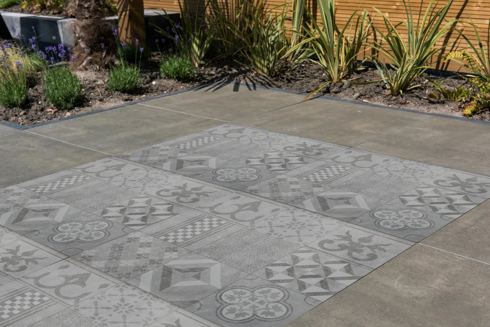 Ceramiton Titan 60x60x4cm 60x3x60cm Mosaïc Silver