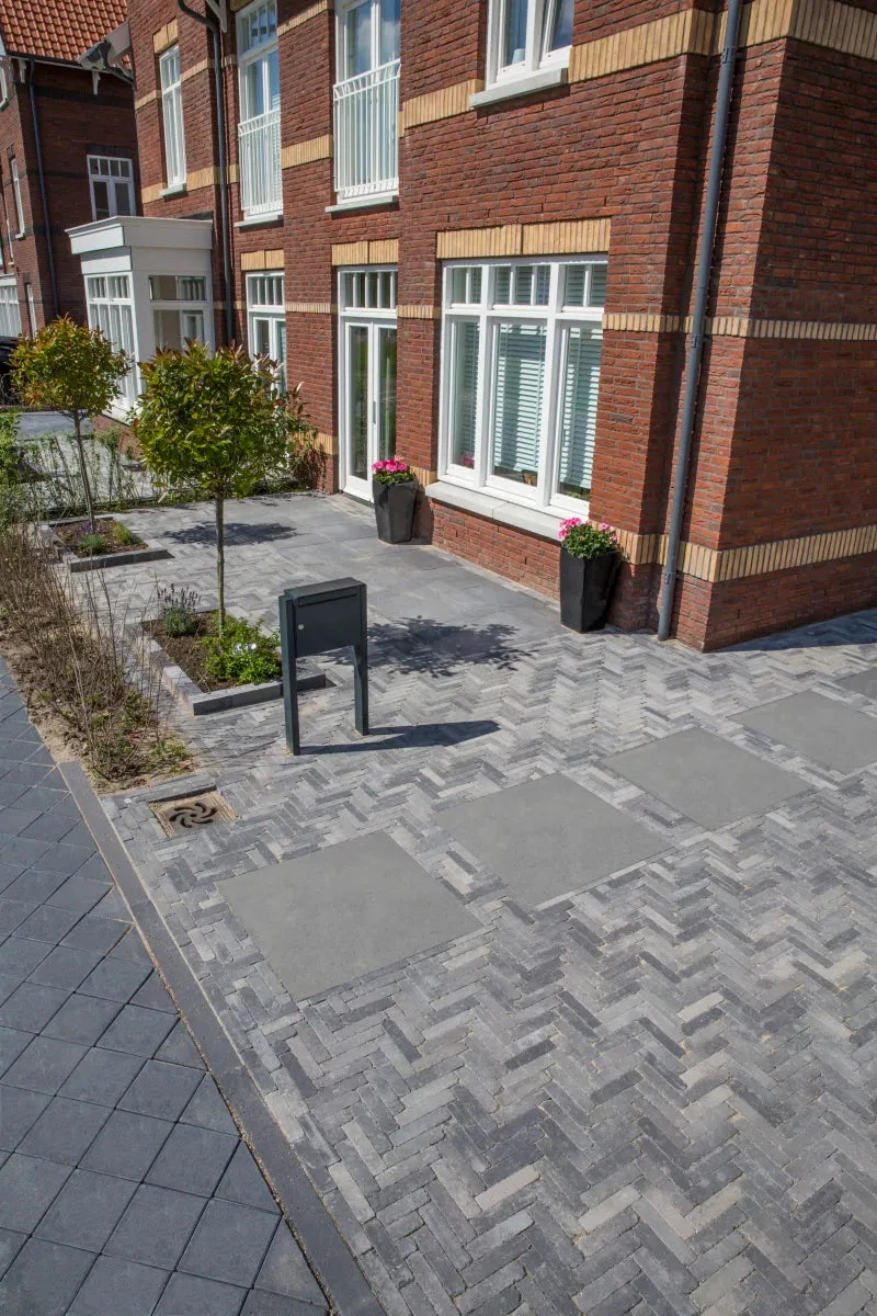 Schellevis Oudhollands Antra Tegel 100x100x5 100x100x5cm Antraciet